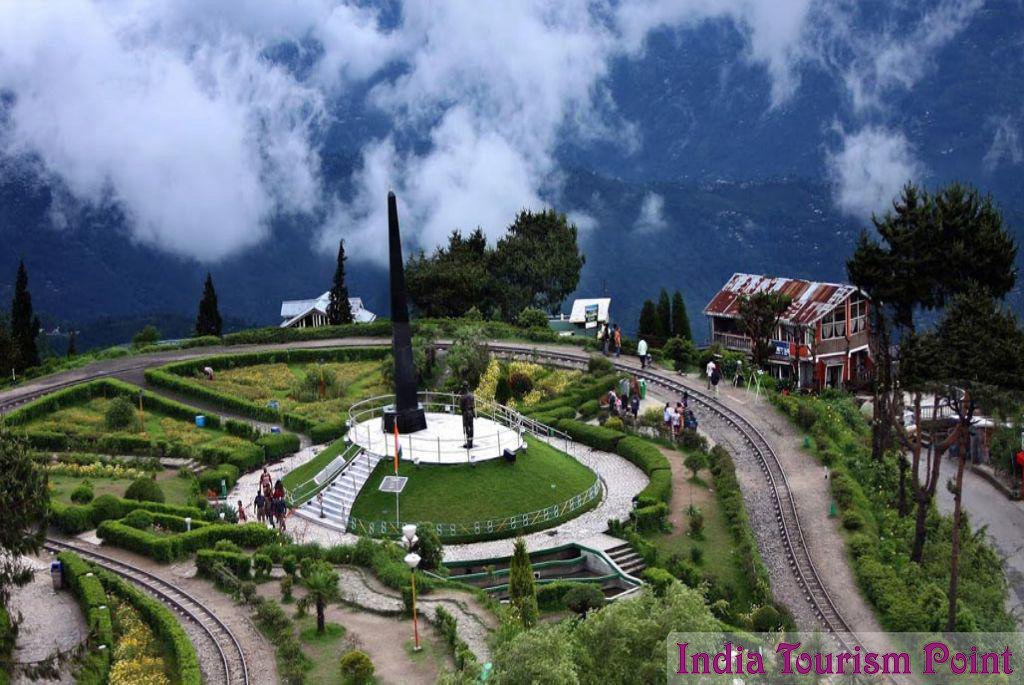 Gangtok Tourism : Dalhousie Hill Station Tour in the State of Sikkim, India